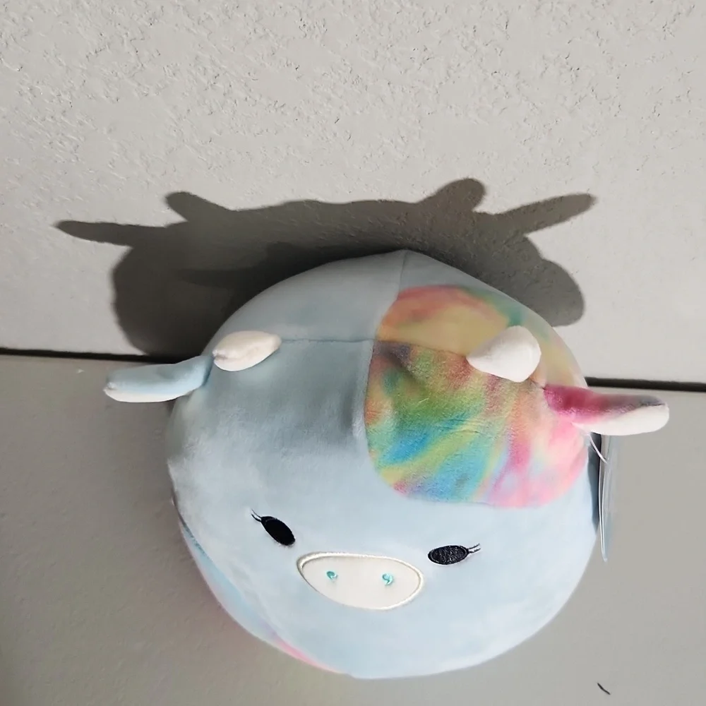 Squishmallows caedia blue